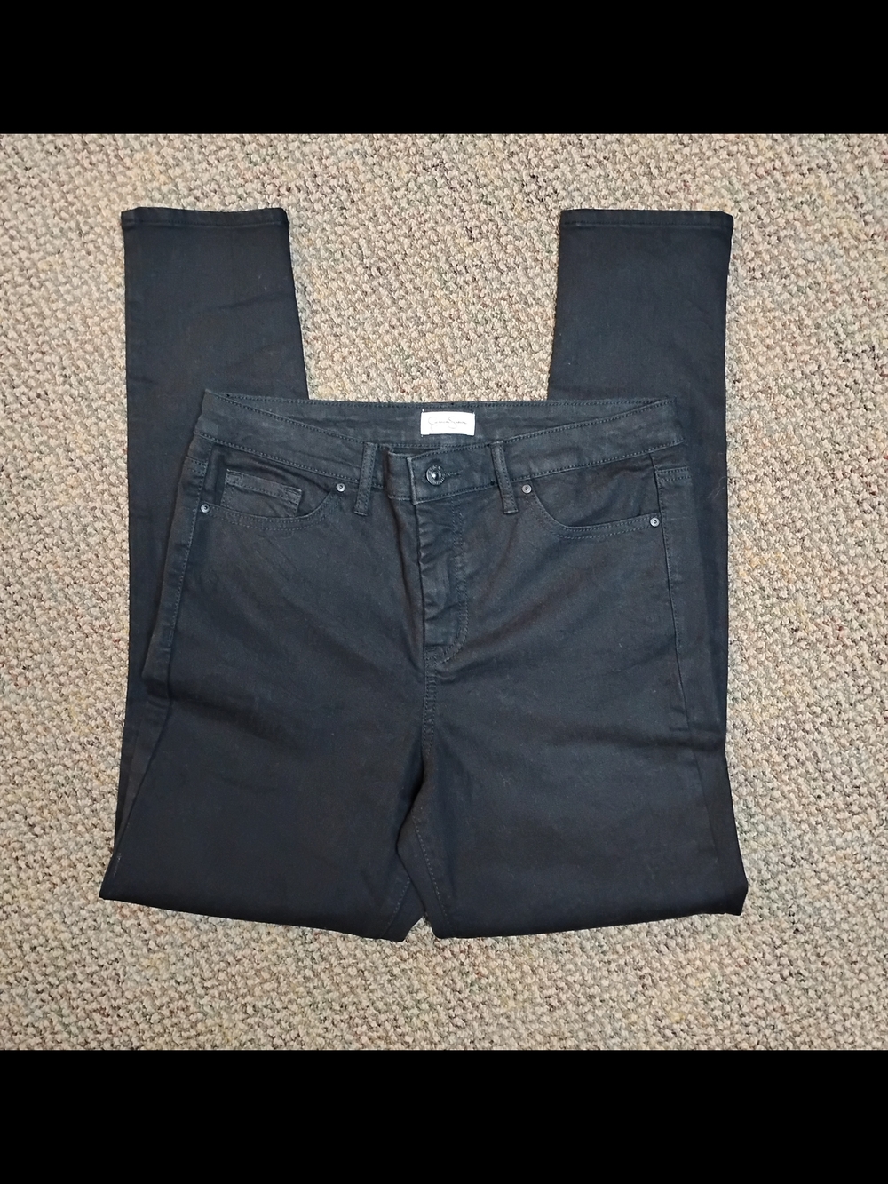 Jessica Simpson Black Skinny Jeans - Sleek Slim Fit